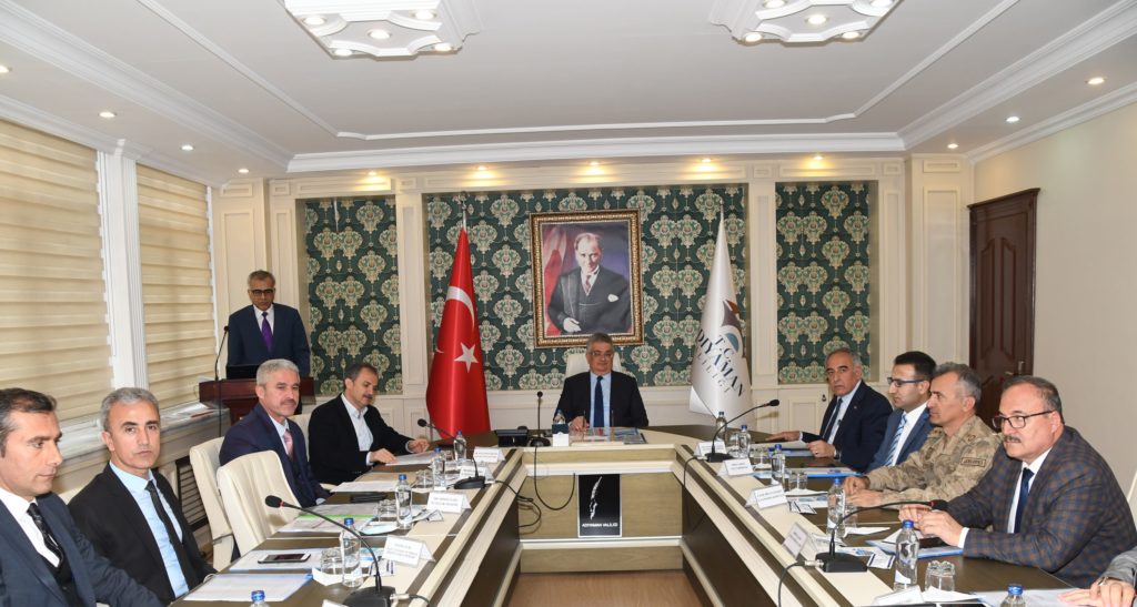 ADIYAMAN’DA KORONA VİRÜS TEDBİRLERİ TOPLANTISI YAPILDI