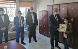 Kahta’da 2 bin öğrenciye kitap desteği