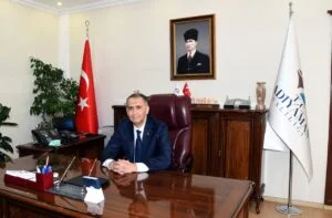 VALİ ÇUHADAR    ”ADIYAMANIZIN BU GÜNE GELMESİNDE EMEĞİ GEÇENLERE TEŞEKKÜR EDİYORUM”