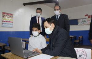 Gezici EBA Destek Noktası Araçları Öğrencilerle Buluşuyor