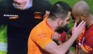 Galatasaray Beşiktaş’ı 3-1 mağlup etti.