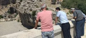 KAYMAKAM KOÇ: CENDERE KÖPRÜSÜNÜ KİRLETMEYELİM