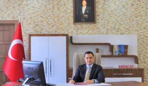 Kahta Kaymakamı Değişti.