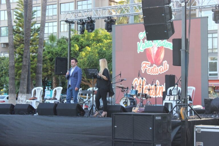 1. Kahta Badem Festivali Mersin’de Yapıldı