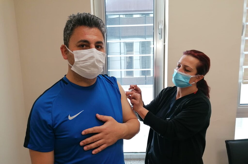 YERLİ AŞI “TURKOVAC” UYGULANMAYA BAŞLANDI