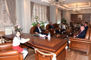 Küçük Vali’den büyük talimatlar