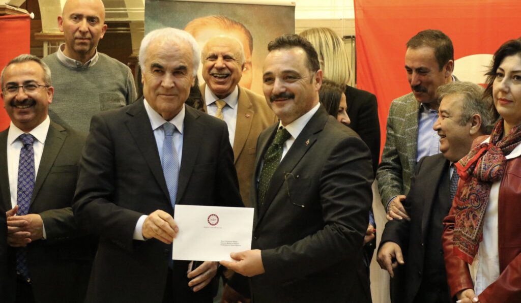 TİMBİR ANKARA TEMSİLCİSİ ANKHABER GAZETESİ’NE ÜSTÜN HİZMET VE BAŞARI ÖDÜLÜ