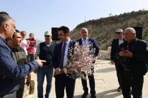 KAHTA NEMRUT BADEM ÇİÇEĞİ FESTİVALİ COŞKUYLA GERÇEKLEŞTİRİLDİ
