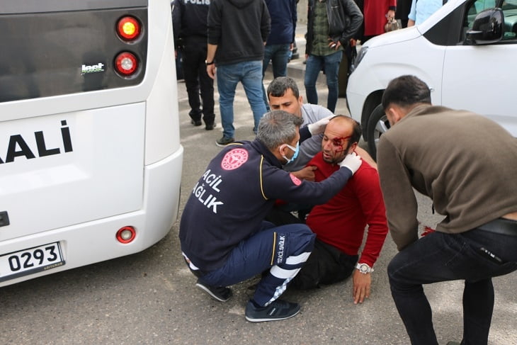 Minibüsün çarptığı yaya yaralandı-Videolu Haber