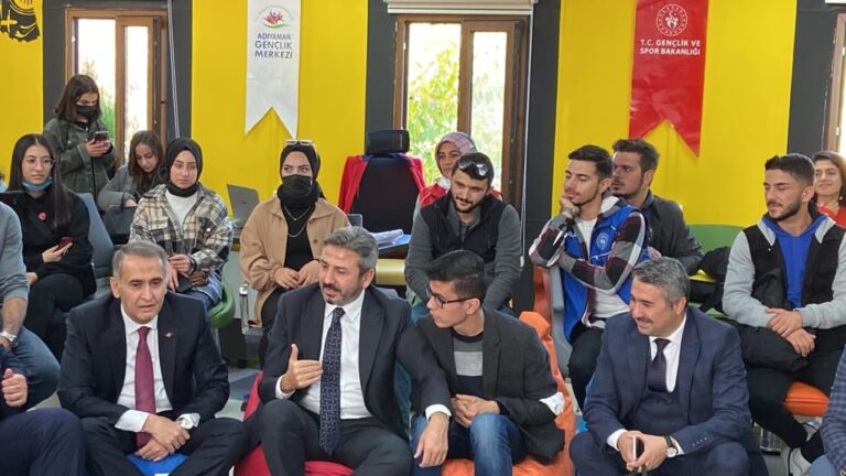 Başkan Aydın’dan gençlere müjde