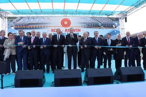 RİZE ARTVİN HAVAALANI HİZMETE GİRDİ