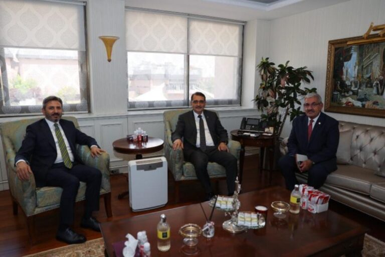 Aydın: Enerjimizi Adıyaman için harcıyoruz