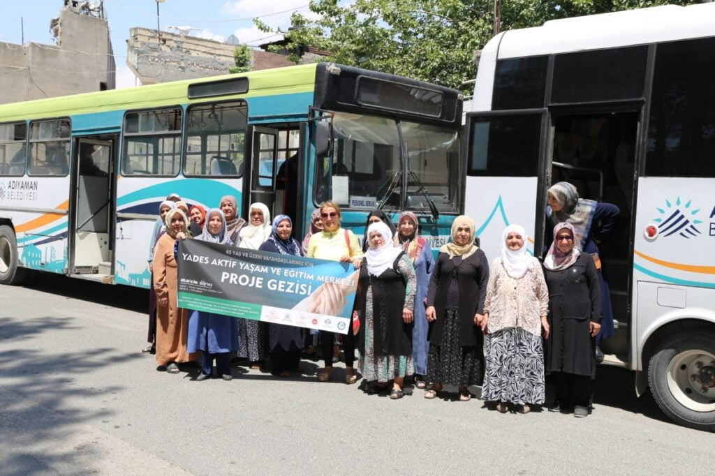 65 yaş üstü vatandaşlara ‘Aktif Yaşam ve Eğitim’ imkanı