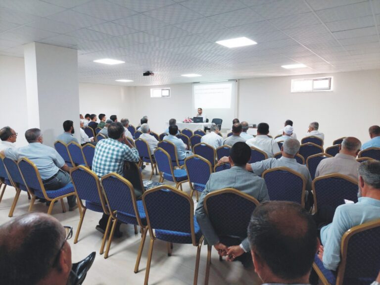 Kahta’da ‘Yaz Kur’an Kursu Eğitim Semineri’ düzenlend