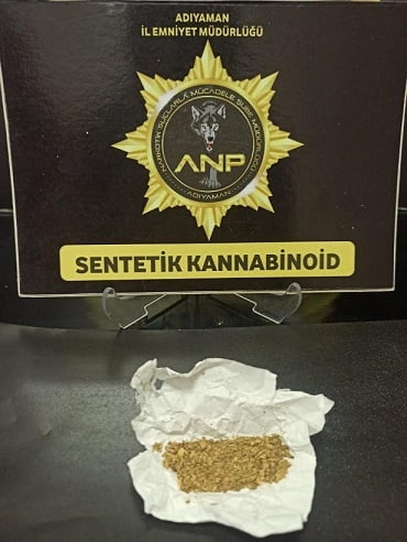Emniyet Müdürlüğü uyuşturucu tacirlerine göz açtırmıyor