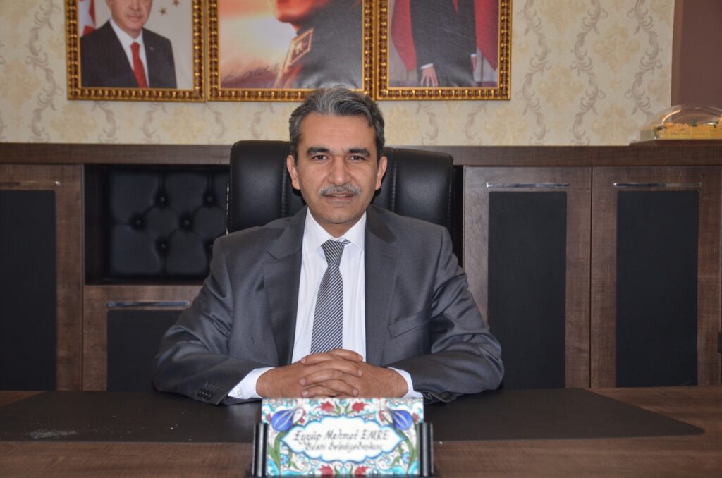 Kur’an-ı okumaya geçen öğrencilere tablet