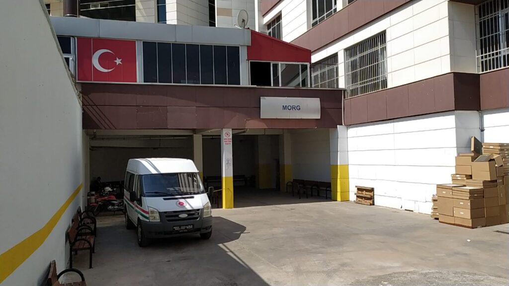 Besni’de şüpheli ölüm