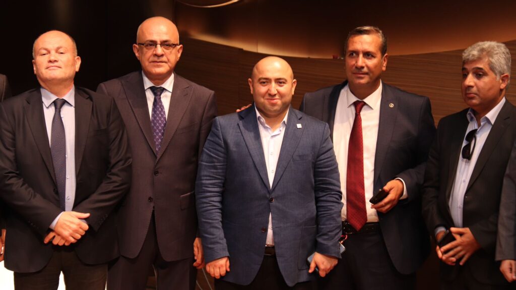 Azerbaycan Gazetecileri Kurultay yaptı