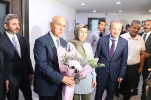 Bakan Kirişci Adıyaman’da temaslarda bulundu