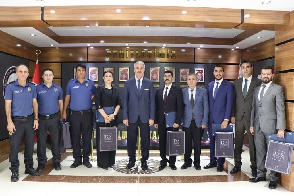 Adıyaman’da ‘Ayın Polis’ uygulaması devam ediyor