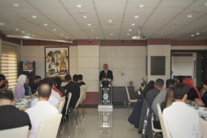 Rektör Turgut, öğrenci kulüp başkanlarıyla buluştu