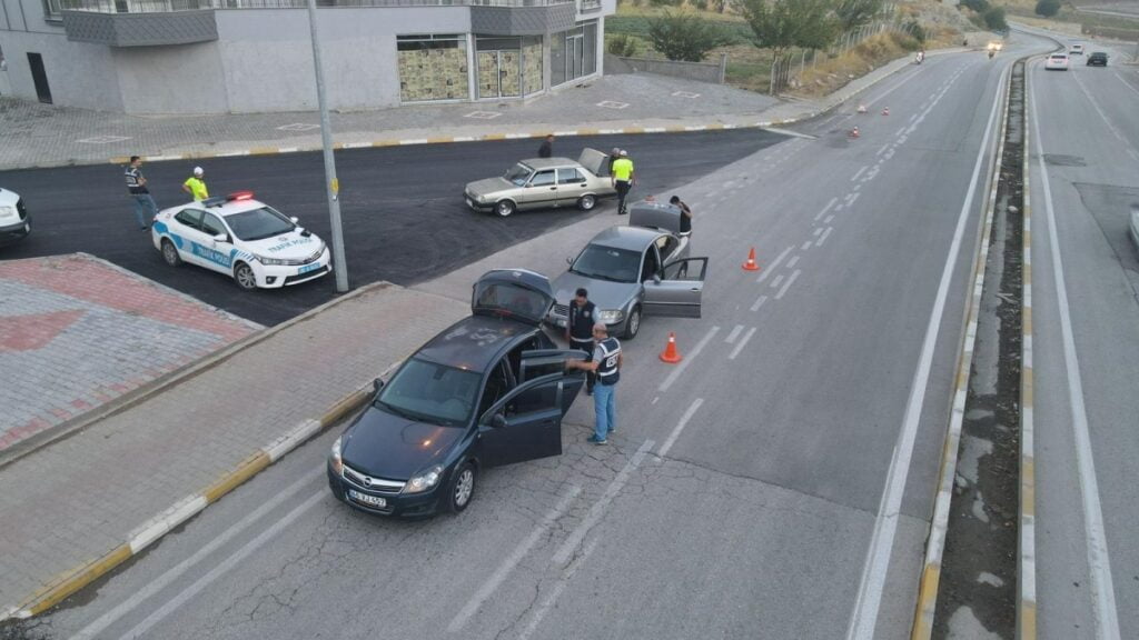 170 polisin katılımıyla şok uygulama