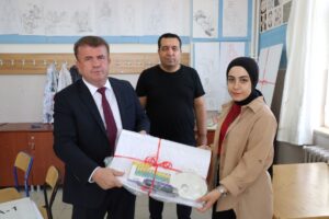 Görsel sanatlar atölyesinin açılışı yapıldı