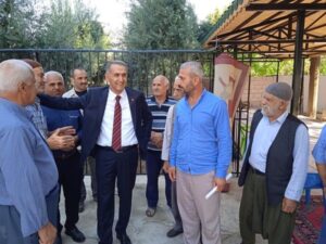 Vali Çuhadar, Bahçecik Mahallesi sakinlerini dinledi