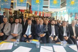 İYİ Parti Kahta Kongresi yapıldı.