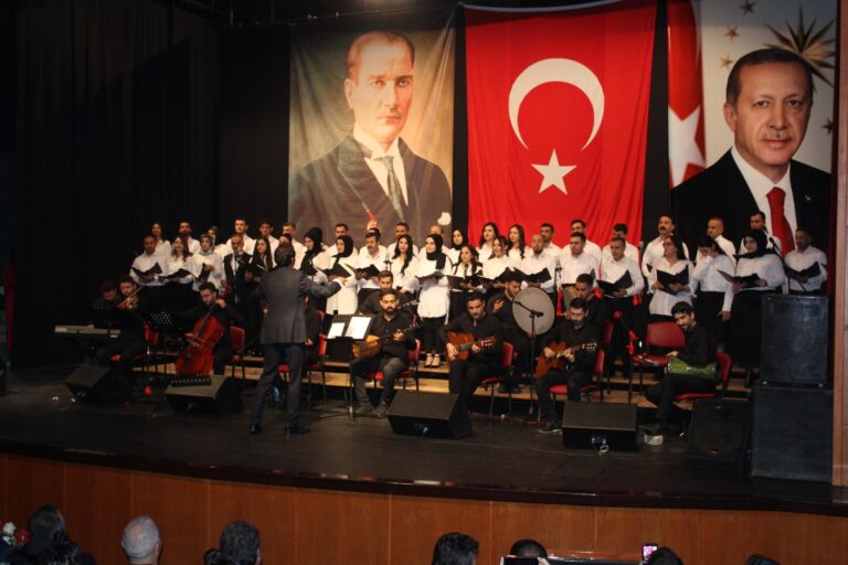Öğretmenler korosundan ‘Öğretmenler Günü’ne özel konser