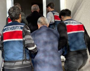 PKK’ya erzak ve lojistik desteği sağlayan şüpheliler 7 yıl 6 ay hapis cezasına çarptırıldı