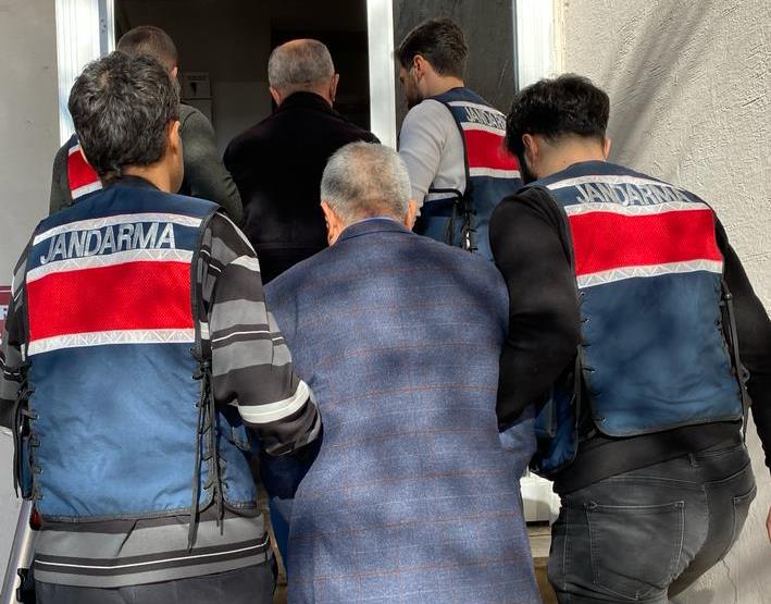 PKK’ya erzak ve lojistik desteği sağlayan şüpheliler 7 yıl 6 ay hapis cezasına çarptırıldı