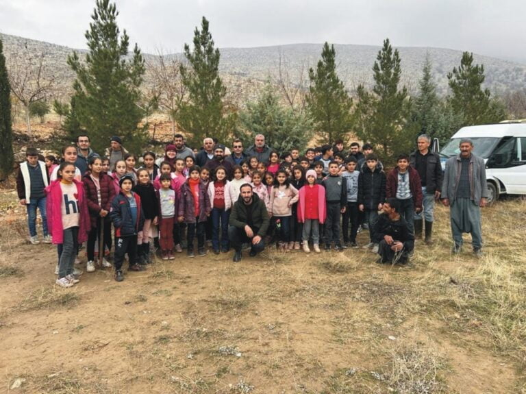 Koçtepe köyü 3 yılda 15 bin ağaç ekti