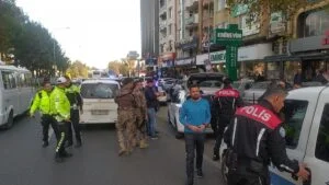 Kavgada tüfekten çıkan saçmalardan 2 kişi yaralandı