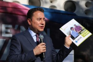 Ali Babacan: Başka bir çıkış yok biz bu bütün hazırlıkları 6’lı masaya koyduk