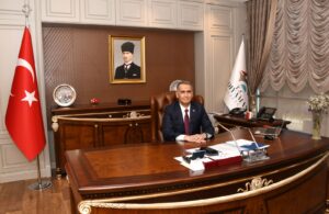 Vali Çuhadar’ın ’10 Aralık Dünya İnsan Hakları Günü’ Mesajı