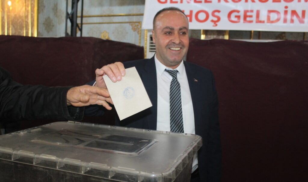 Başkan Ahmet Saray, güven tazeledi