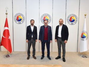 Başkan Torunoğlu Hisarcıklıoğlu’nu ziyaret etti
