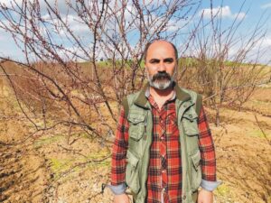 Badem üreticileri tüccara mahkum olmak istemiyor