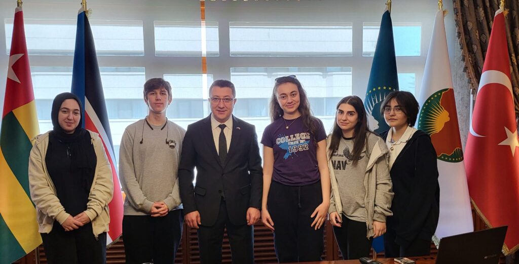 Genç’ten 12 Haziran, Dünya Çocuk İşçiliği ile Mücadele Günü Açıklaması