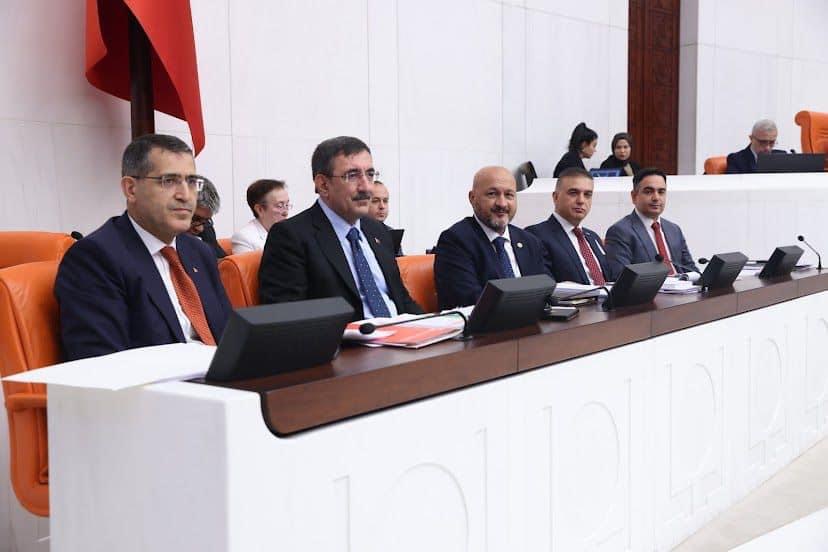 MİLLETVEKİLİ DOÇ. DR. RESUL KURT: “ADIYAMAN’IMIZI YENİDEN AYAĞA KALDIRIYORUZ”