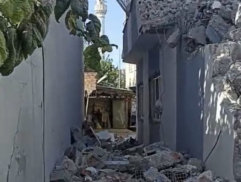 HAFRİYAT ŞİRKETİ VATANDAŞI KAPISINDAN KOVDU