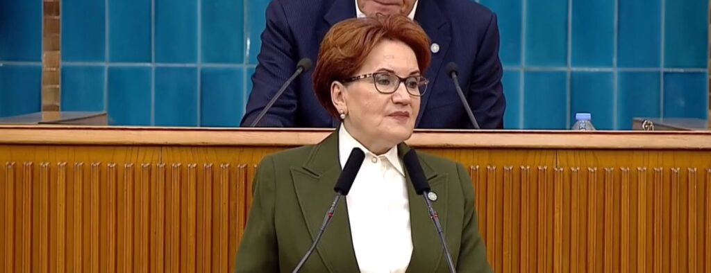 Var olan Anayasa’nın hükümlerini yok sayarken neyi, nasıl değiştireceksiniz?