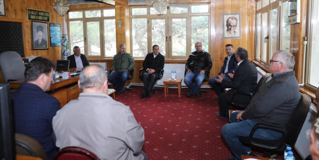 VALİ ÖKSÜZ’DEN KOZLUCA KÖYÜ’NE ZİYARET