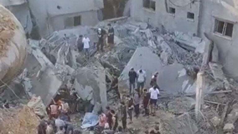 51 ölü çok sayıda yaralı var