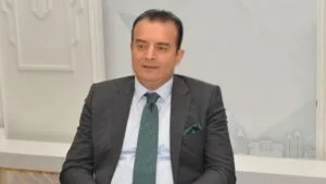 “Büyük ve kalıcı başarıları inşa etmek için geliyoruz”