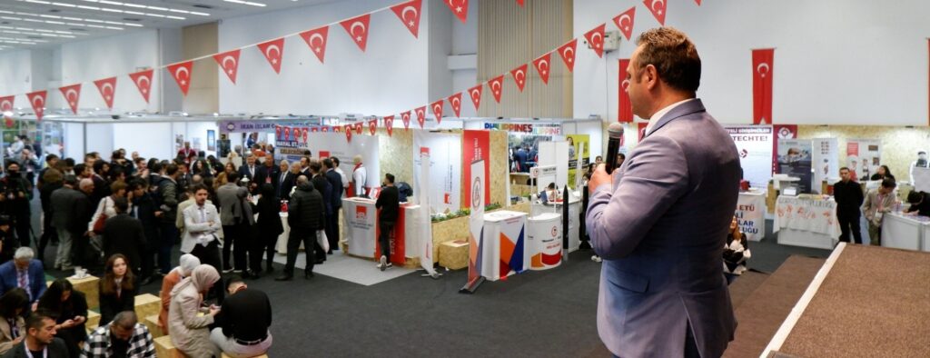 Doğru haber yaparak dezenformasyonu engellememiz lazım