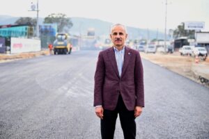 İki dev projede ilk adım