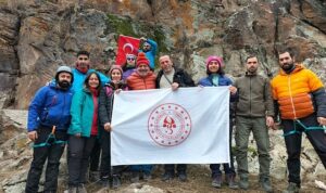 12 dağcı temel yaz dağcılık eğitimi aldı