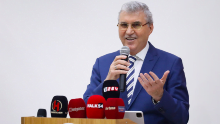 Bizim yolumuz, vizyonumuz, misyonumuz hizmettir